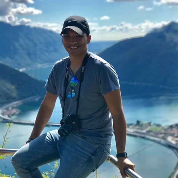 Meet your Posher, Cam - Picture 1 of 1